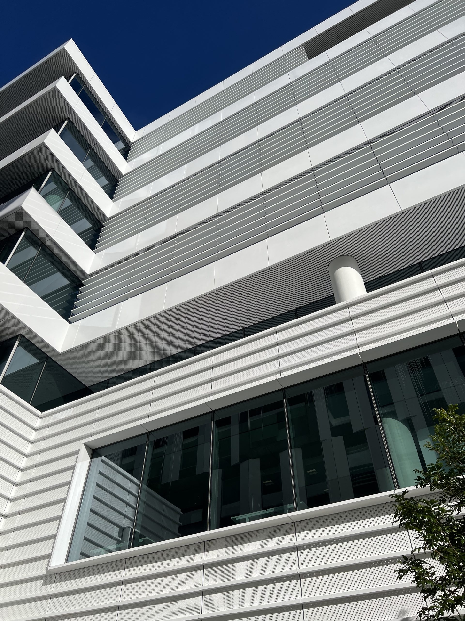 Genesis Headquarters Building PROJECT