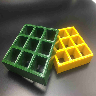 Fiberglass reinforced plastic grating